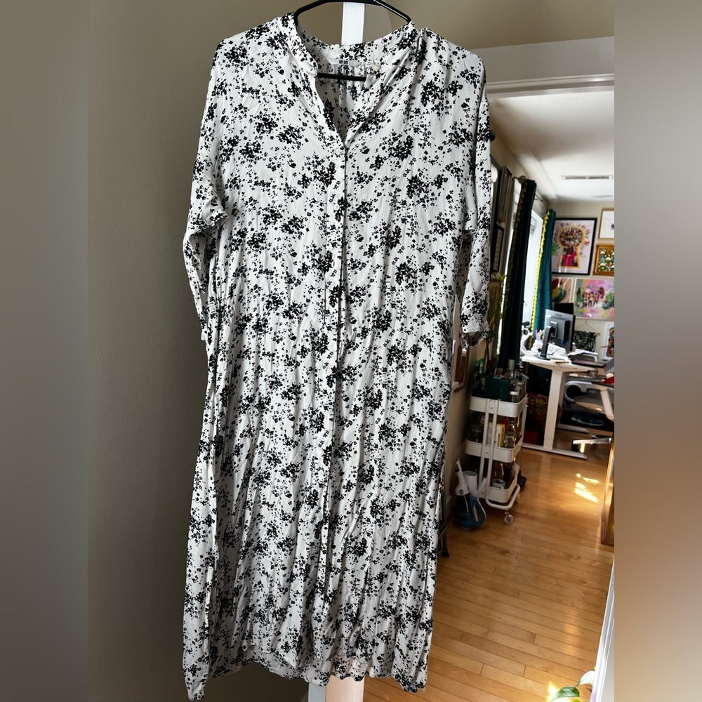 uniqlo long midi dress floral print size xs